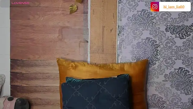 LiaHansson00 online show from March 2026 04:32:02 PM