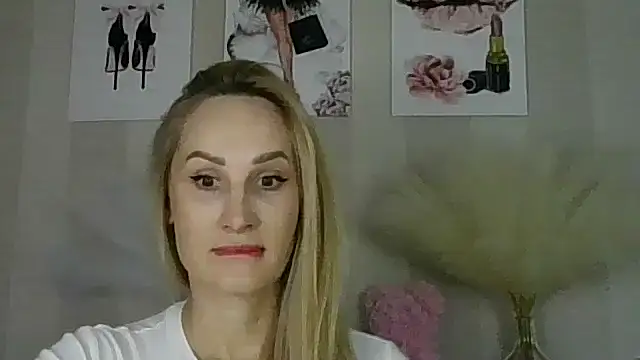 Kikki777 online show from February 2026 08:51:02 PM