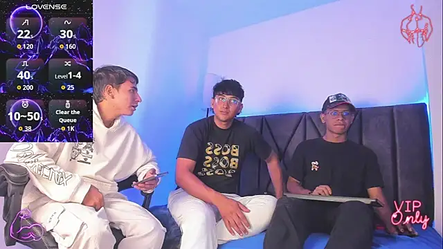 Snapshot of StellayDrake chatting on February 2026 02:25:02 PM StellayDrake online show from February 2026 02:25:02 PM