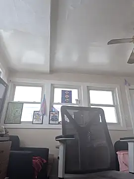 Snapshot of Gaymer_Faerie chatting on February 2026 02:43:02 PM Gaymer Faerie online show from February 2026 02:43:02 PM