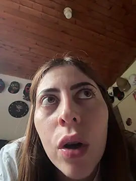 lilasun17 online show from April 2026 09:48:02 PM