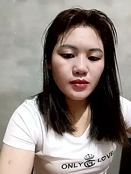 Snapshot of Anna_516 chatting on February 2026 12:09:02 AM Anna 516 online show from February 2026 12:09:02 AM