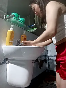 Snapshot of Anna_516 chatting on February 2026 11:05:02 PM Anna 516 online show from February 2026 11:05:02 PM