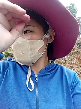 Snapshot of Anna_516 chatting on March 2026 01:40:02 AM Anna 516 online show from March 2026 01:40:02 AM