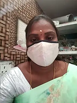 Snapshot of Tamil_Hot_Nisha chatting on February 2026 05:46:01 AM Tamil Hot Nisha online show from February 2026 05:46:01 AM