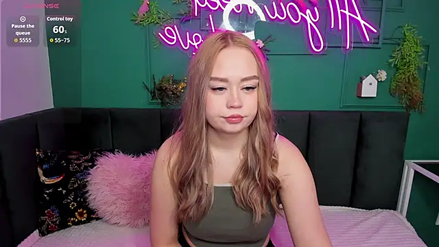 BellaAiry online show from March 2026 01:31:01 AM