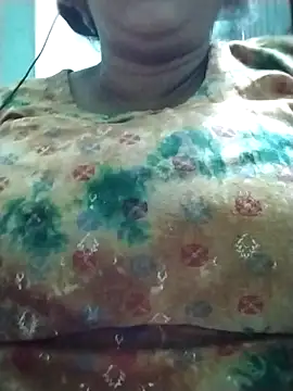 Snapshot of jemimari chatting on February 2026 02:05:01 PM jemimari online show from February 2026 02:05:01 PM