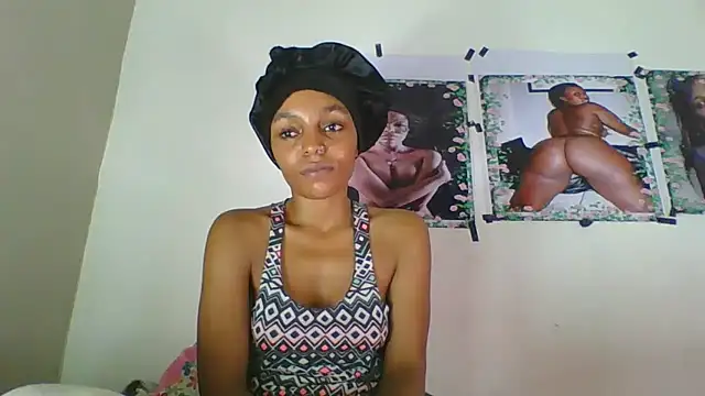 Silk Couple online show from February 2026 11:37:01 PM