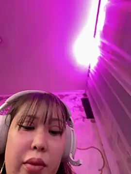 YukiiTYAN online show from March 2026 01:36:02 PM