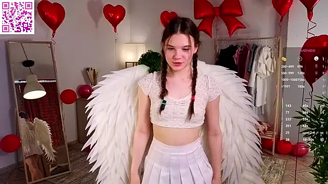 Snapshot of MirthaZien chatting on February 2026 07:51:01 AM MirthaZien online show from February 2026 07:51:01 AM