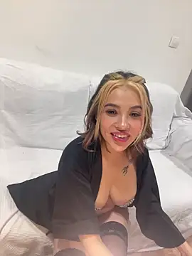 freyha20336 online show from February 2026 08:45:02 PM