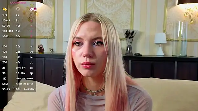 SimonaKaroly online show from February 2026 08:24:07 AM