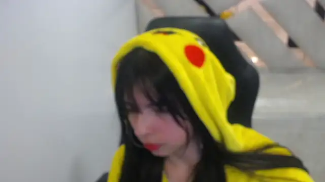 Snapshot of elizabeth_t_ chatting on February 2026 03:07:02 AM elizabeth t online show from February 2026 03:07:02 AM