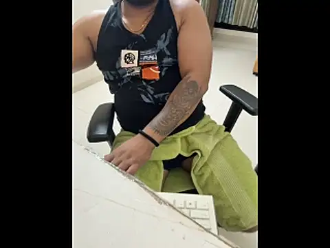 Rah0091 online show from March 2026 06:33:01 PM