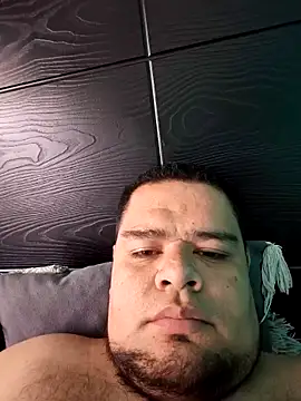 Snapshot of Caliente_Gor chatting on March 2026 03:18:01 PM Caliente Gor online show from March 2026 03:18:01 PM