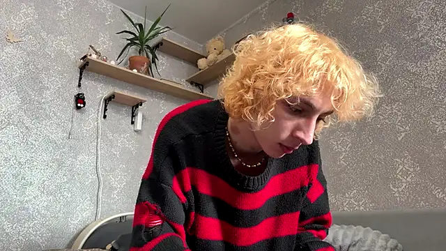 Snapshot of Fred_bucks chatting on February 2026 08:05:02 AM Fred bucks online show from February 2026 08:05:02 AM