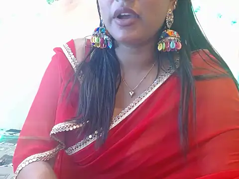 Snapshot of LIZNA_0 chatting on March 2026 02:04:02 AM LIZNA 0 online show from March 2026 02:04:02 AM