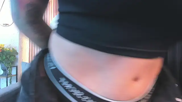 violet scott  online show from July 2026 01:06:01 PM