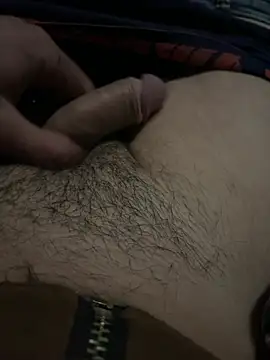 Snapshot of Kylxxx8 chatting on February 2026 05:04:01 AM Kylxxx8 online show from February 2026 05:04:01 AM