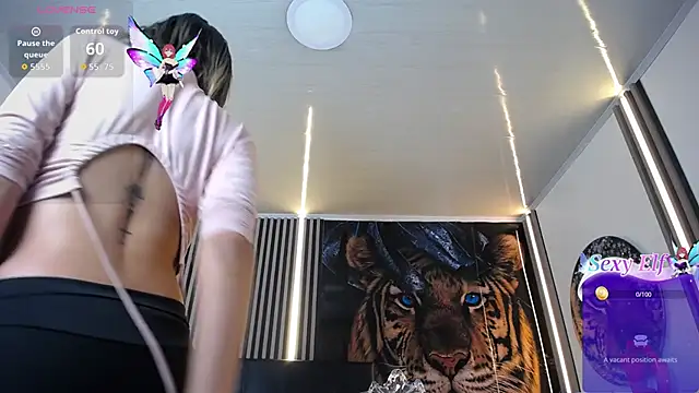 Snapshot of Karolyn_rousse chatting on March 2026 12:07:01 PM Karolyn rousse online show from March 2026 12:07:01 PM