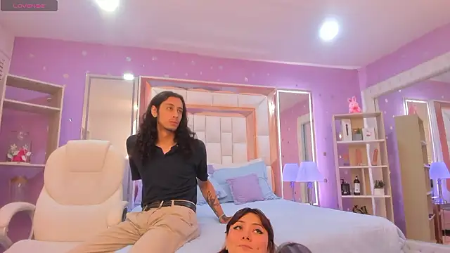 Snapshot of Goldentemptation_ chatting on March 2026 07:42:01 PM Goldentemptation online show from March 2026 07:42:01 PM