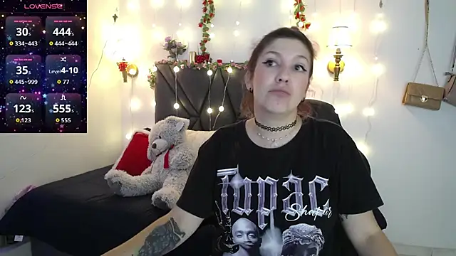 Snapshot of Sharma_Amayra chatting on February 2026 08:35:02 PM Sharma Amayra online show from February 2026 08:35:02 PM