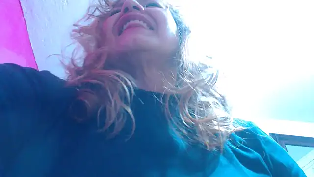 xxiomarasweet online show from April 2026 06:14:01 AM