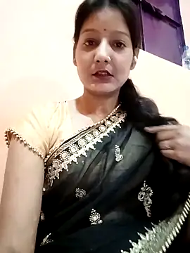 Ayesharani1 online show from April 2026 04:26:01 PM