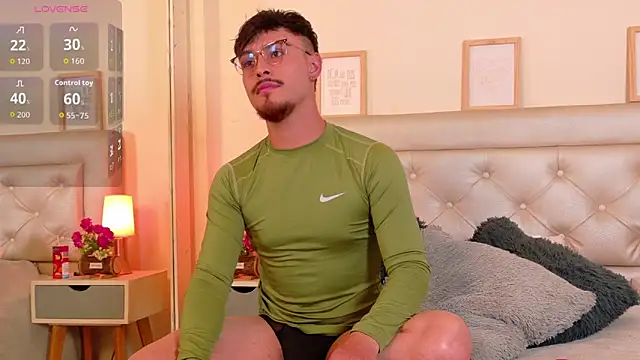 Aiden Gray online show from February 2026 07:37:01 PM