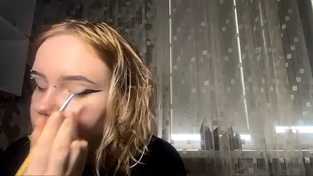 Snapshot of LedAffinity chatting on February 2026 07:40:01 AM LedAffinity online show from February 2026 07:40:01 AM