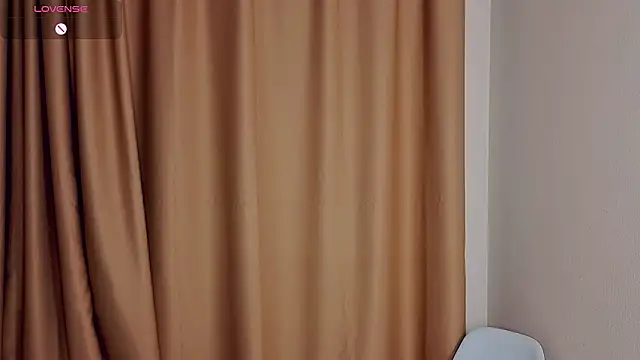 Snapshot of SupakuChan chatting on February 2026 07:43:01 PM SupakuChan online show from February 2026 07:43:01 PM