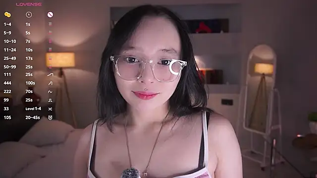 HannaHayles online show from February 2026 05:38:02 PM