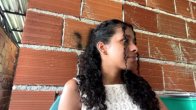 Snapshot of KayleenStoyanoff chatting on February 2026 05:11:01 PM KayleenStoyanoff online show from February 2026 05:11:01 PM