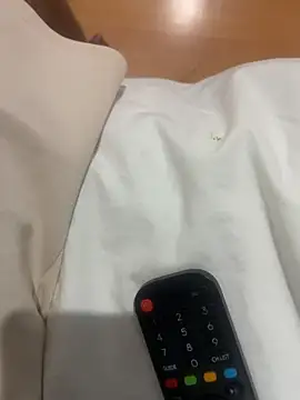 youngsterSA223 online show from April 2026 03:16:01 PM