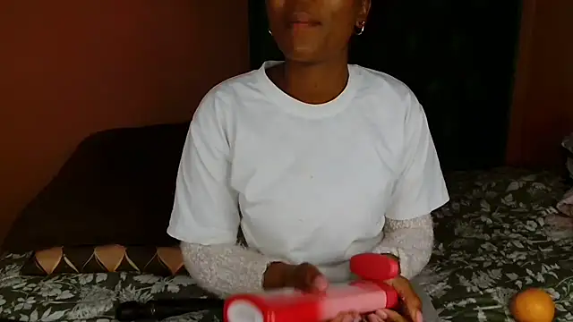 Snapshot of ForeverSexy_ chatting on July 2026 04:13:01 PM ForeverSexy online show from July 2026 04:13:01 PM