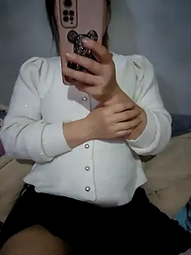 Snapshot of aki_zz69 chatting on February 2026 10:16:02 AM aki zz69 online show from February 2026 10:16:02 AM