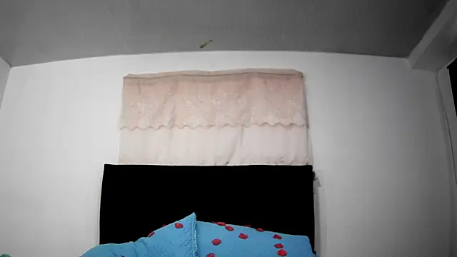 Valeryfox08 online show from February 2026 02:58:02 PM