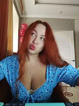 Snapshot of LolaaMint_ chatting on February 2026 11:00:02 AM LolaaMint online show from February 2026 11:00:02 AM