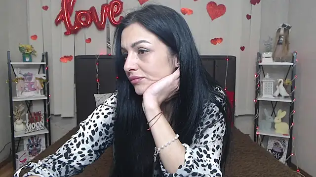 EvaClarkk online show from April 2026 05:14:02 AM