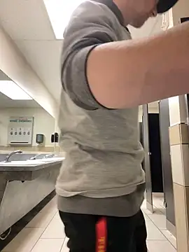 Snapshot of Horus1922 chatting on February 2026 05:43:02 PM Horus1922 online show from February 2026 05:43:02 PM