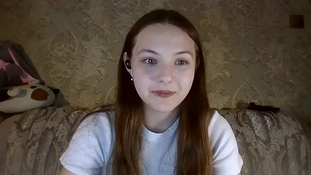 Snapshot of YuniNeko chatting on February 2026 05:09:02 PM YuniNeko online show from February 2026 05:09:02 PM