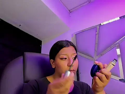 Vaneline2 online show from March 2026 08:39:01 PM