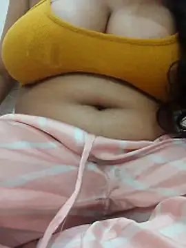 JOYAPARVEEN online show from April 2026 10:59:01 AM