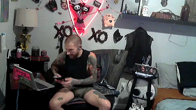 Snapshot of F_D_R_ chatting on February 2026 11:23:01 PM F D R online show from February 2026 11:23:01 PM