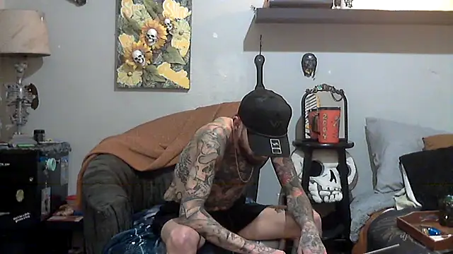 Snapshot of F_D_R_ chatting on March 2026 06:03:01 AM F D R online show from March 2026 06:03:01 AM