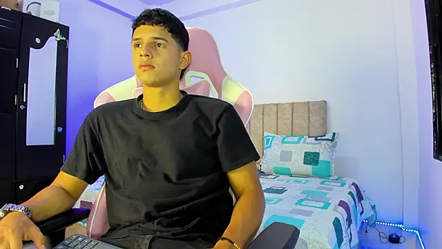 Adrian Prime  online show from March 2026 06:47:01 PM