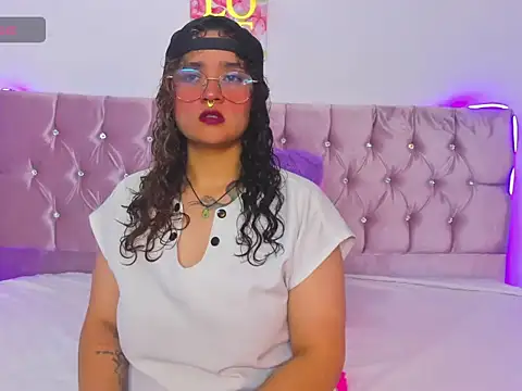 Snapshot of Black_Tara chatting on February 2026 01:45:04 AM Black Tara online show from February 2026 01:45:04 AM