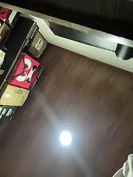 ARON LUXX online show from March 2026 11:12:02 PM