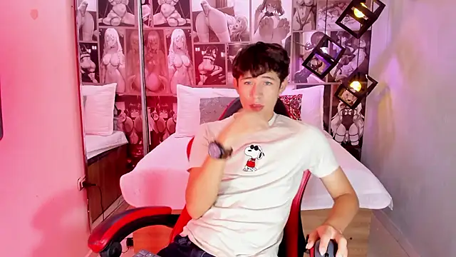 Snapshot of Christian_Foxx chatting on February 2026 01:53:02 PM Christian Foxx online show from February 2026 01:53:02 PM