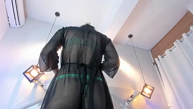 Wildkiitty online show from March 2026 09:45:01 AM